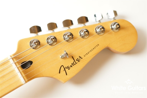 Player Plus Stratocaster - Tequila Sunrise